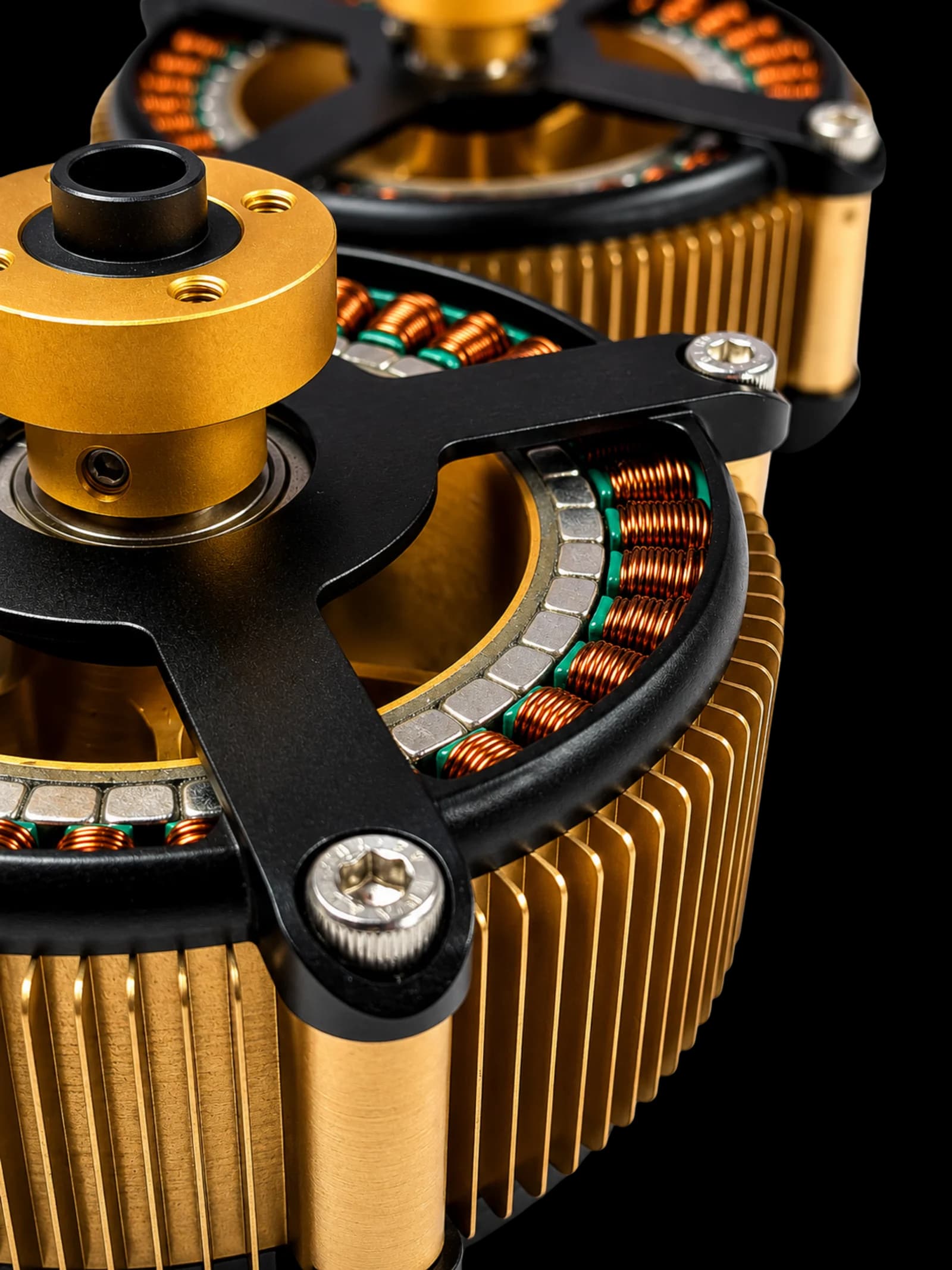 SRM 1090 Brushless Motor view 4